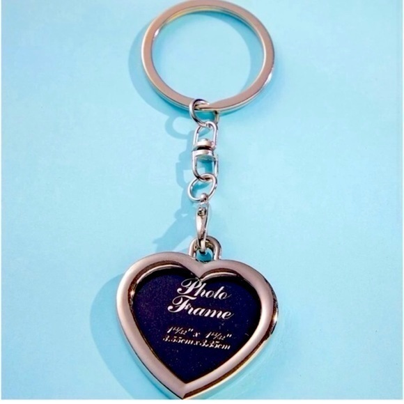 Accessories - Silver Tone Picture Frame Heart Shaped Keychain- NWT